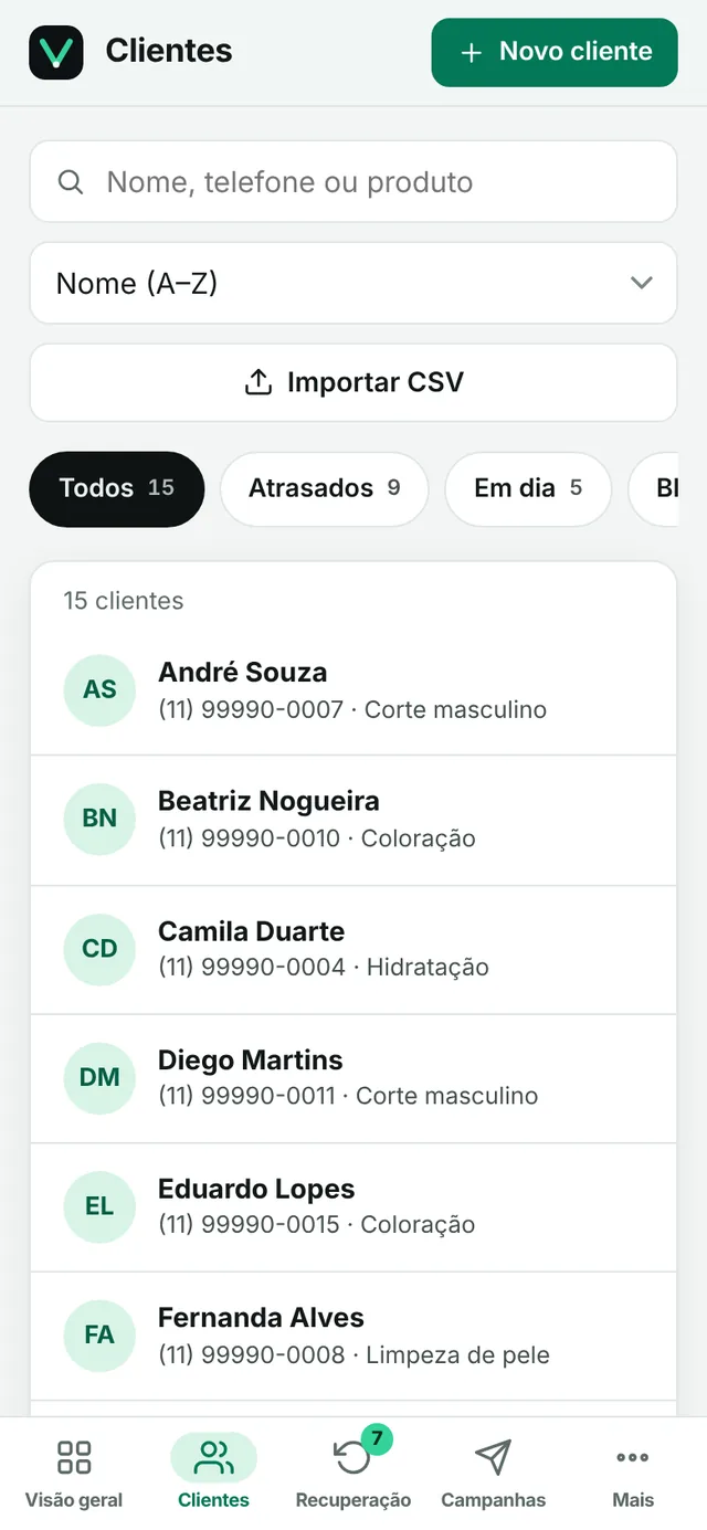 Lista de clientes com busca, ordenação, importação de CSV e filtros Todos, Atrasados e Em dia.